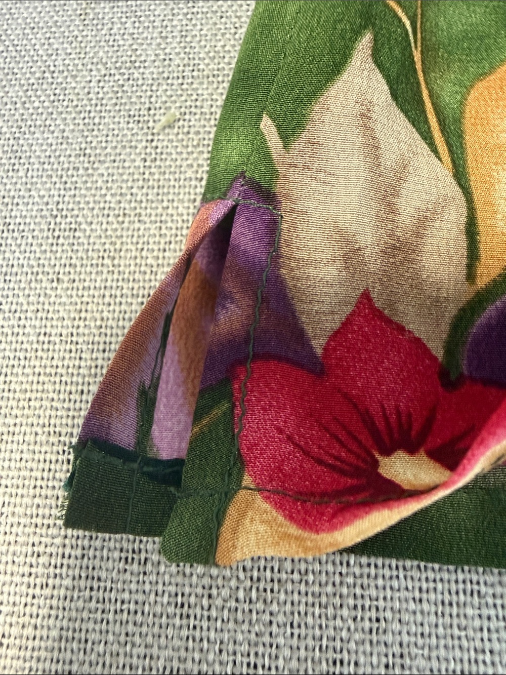 Jennifer Moore Green Floral Button-Front Women’s Top SZ8 - Picture 15 of 15